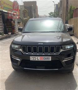 جیپ گراند شیرۆکی